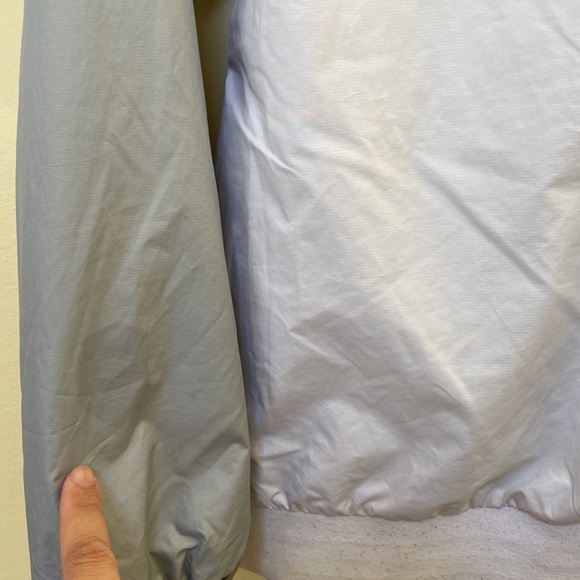 Nike wind breaker hoodie - Picture 9 of 9